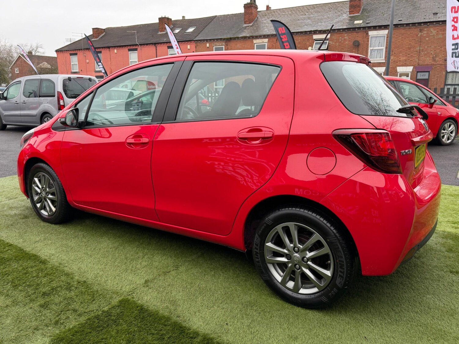 Used Toyota Yaris 2016 for sale - 77479191: Photo 17