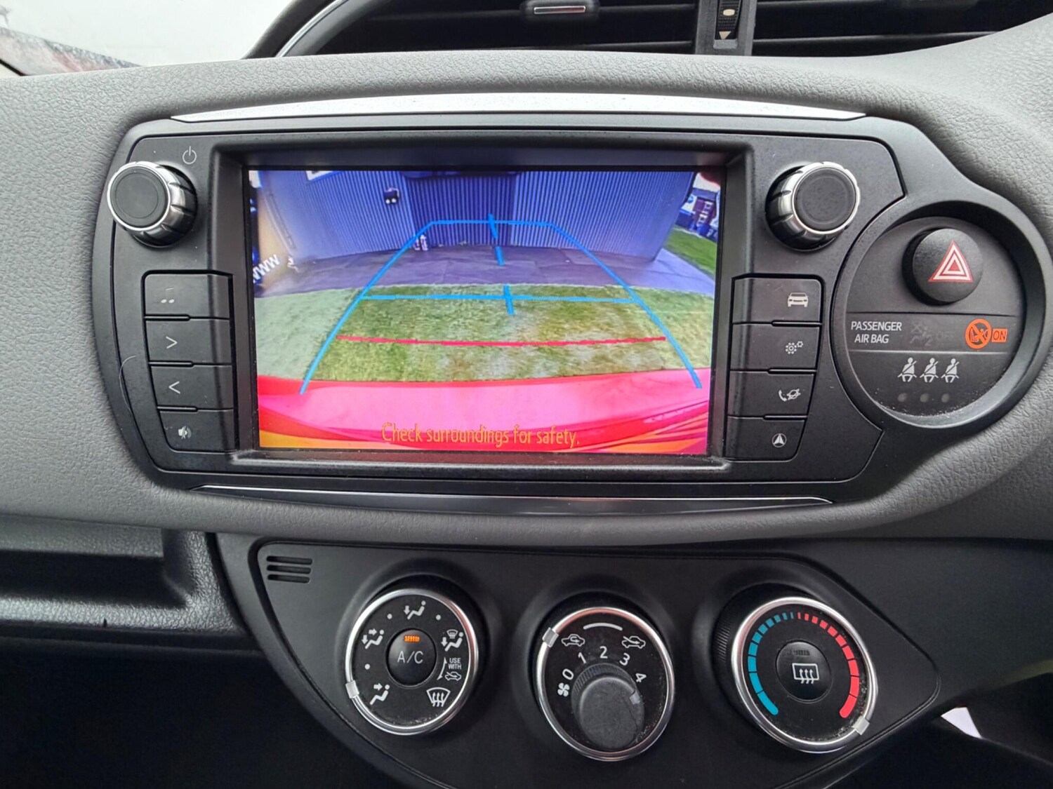 Used Toyota Yaris 2016 for sale - 77479191: Photo 22