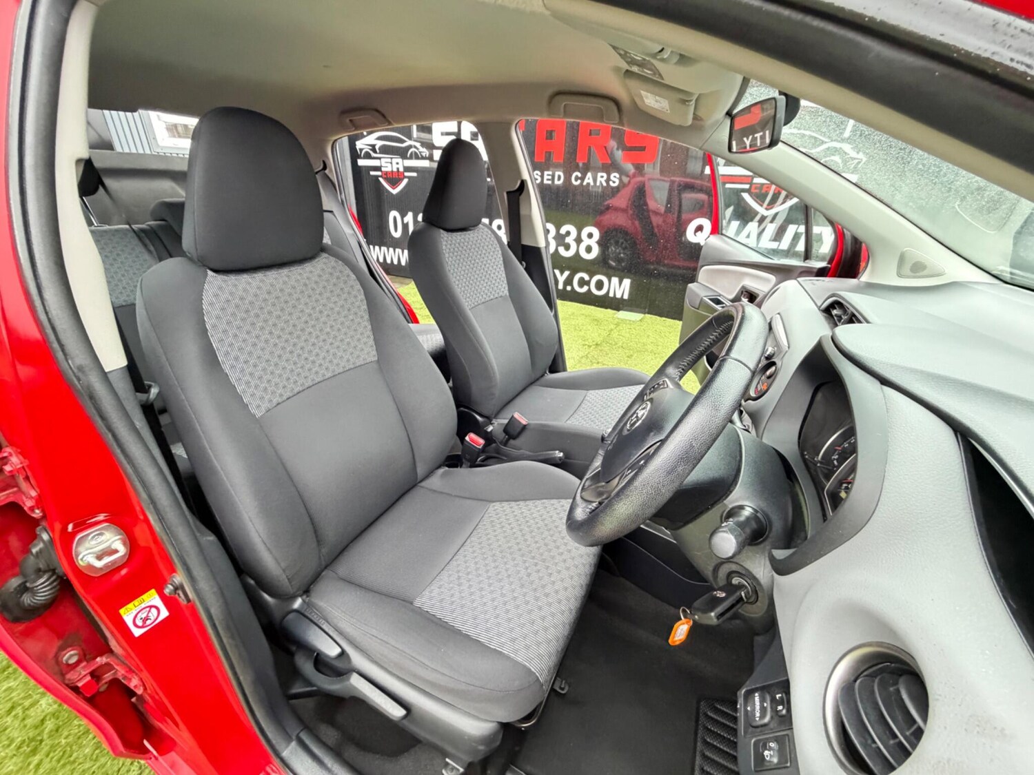 Used Toyota Yaris 2016 for sale - 77479191: Photo 31