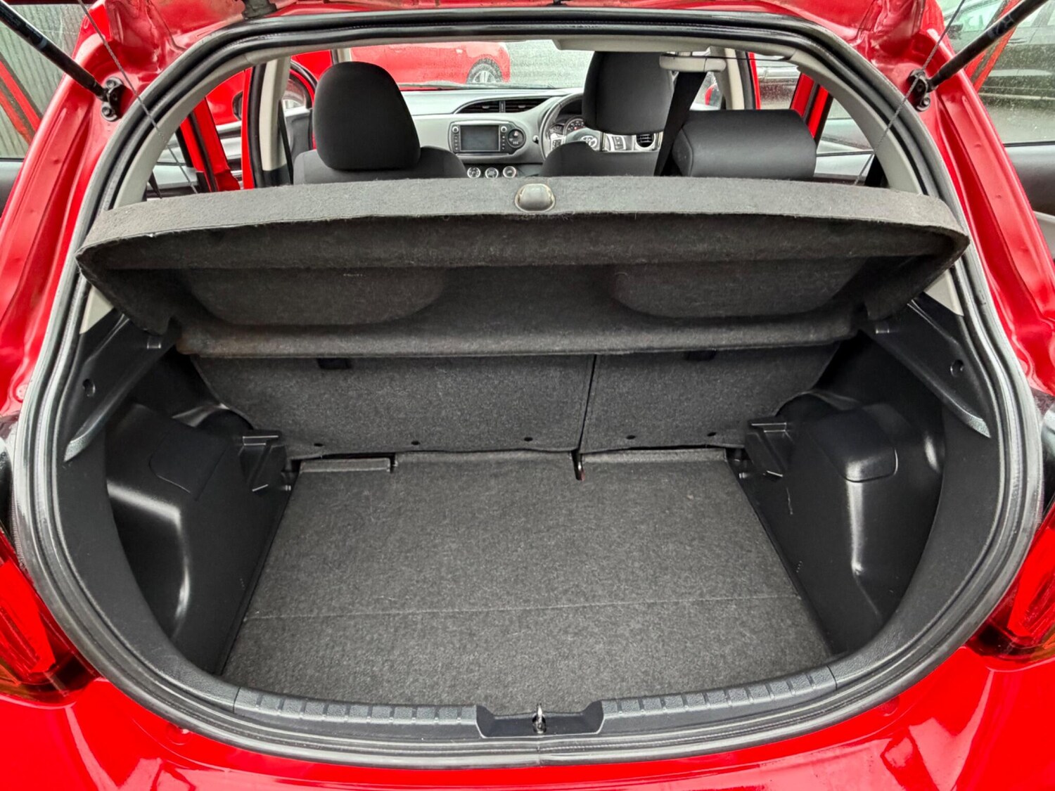 Used Toyota Yaris 2016 for sale - 77479191: Photo 44