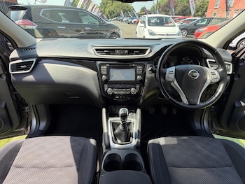 Used Nissan Qashqai 2015 for sale - 78988559: Photo