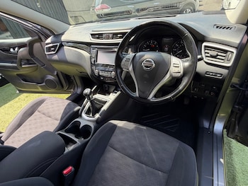 Used Nissan Qashqai 2015 for sale - 78988559: Photo