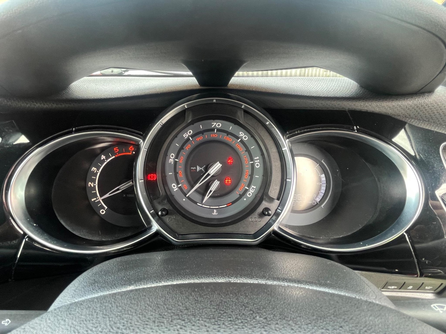 Used DS Automobiles DS 3 2016 for sale - 76703615: Photo 19