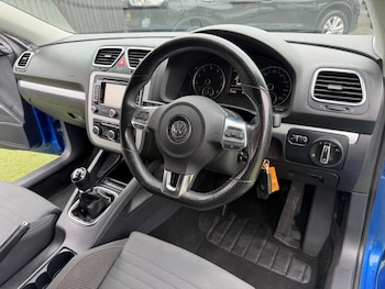 Used Volkswagen Scirocco 2013 for sale - 79540614: Photo