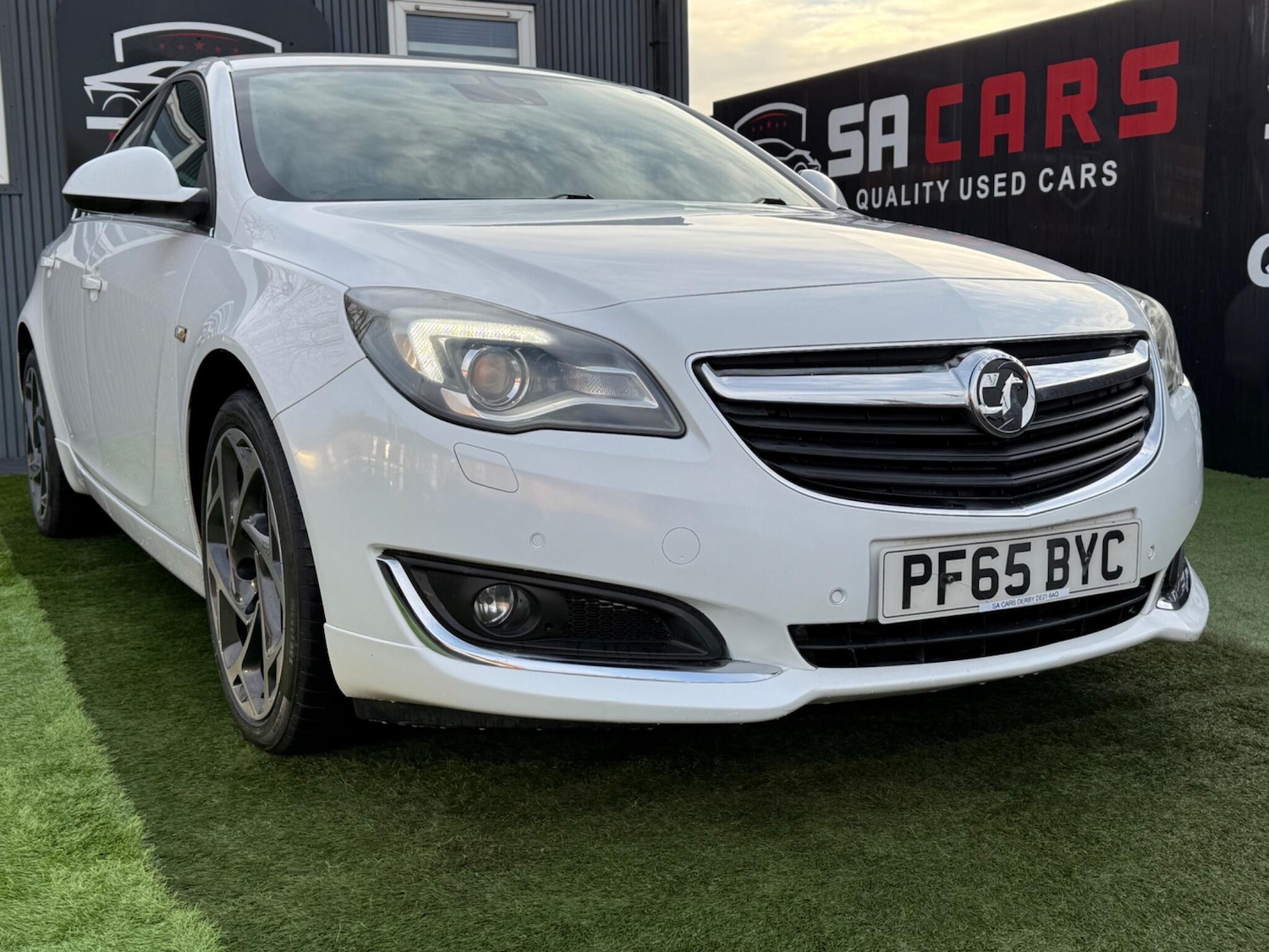 Used Vauxhall Insignia 2015 for sale - 76832483: Photo 12