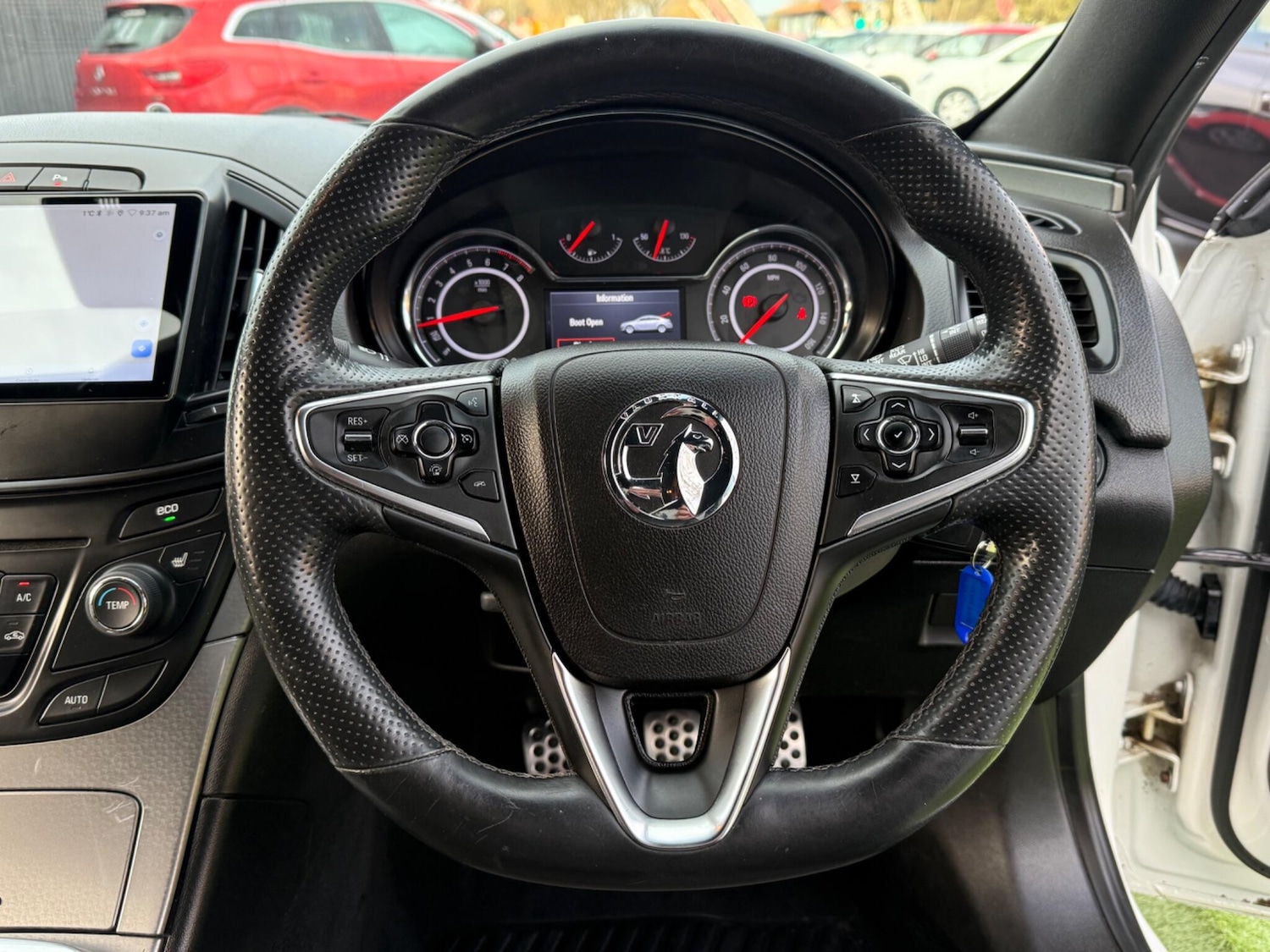 Used Vauxhall Insignia 2015 for sale - 76832483: Photo 18