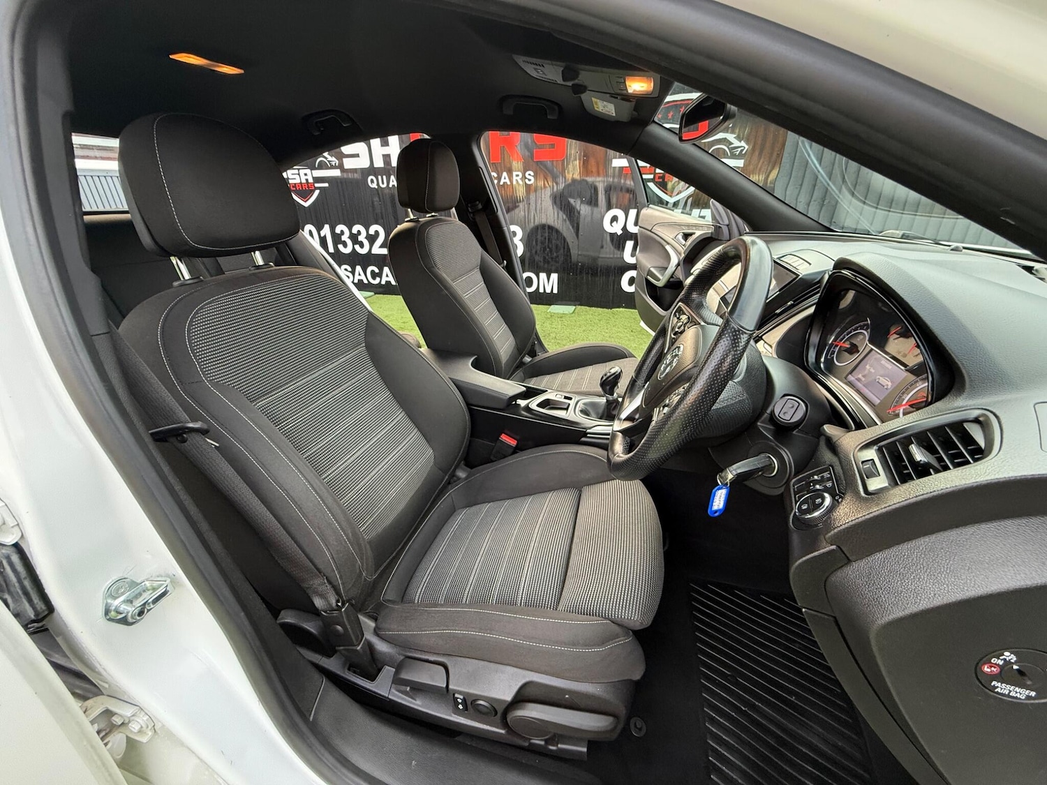 Used Vauxhall Insignia 2015 for sale - 76832483: Photo 29