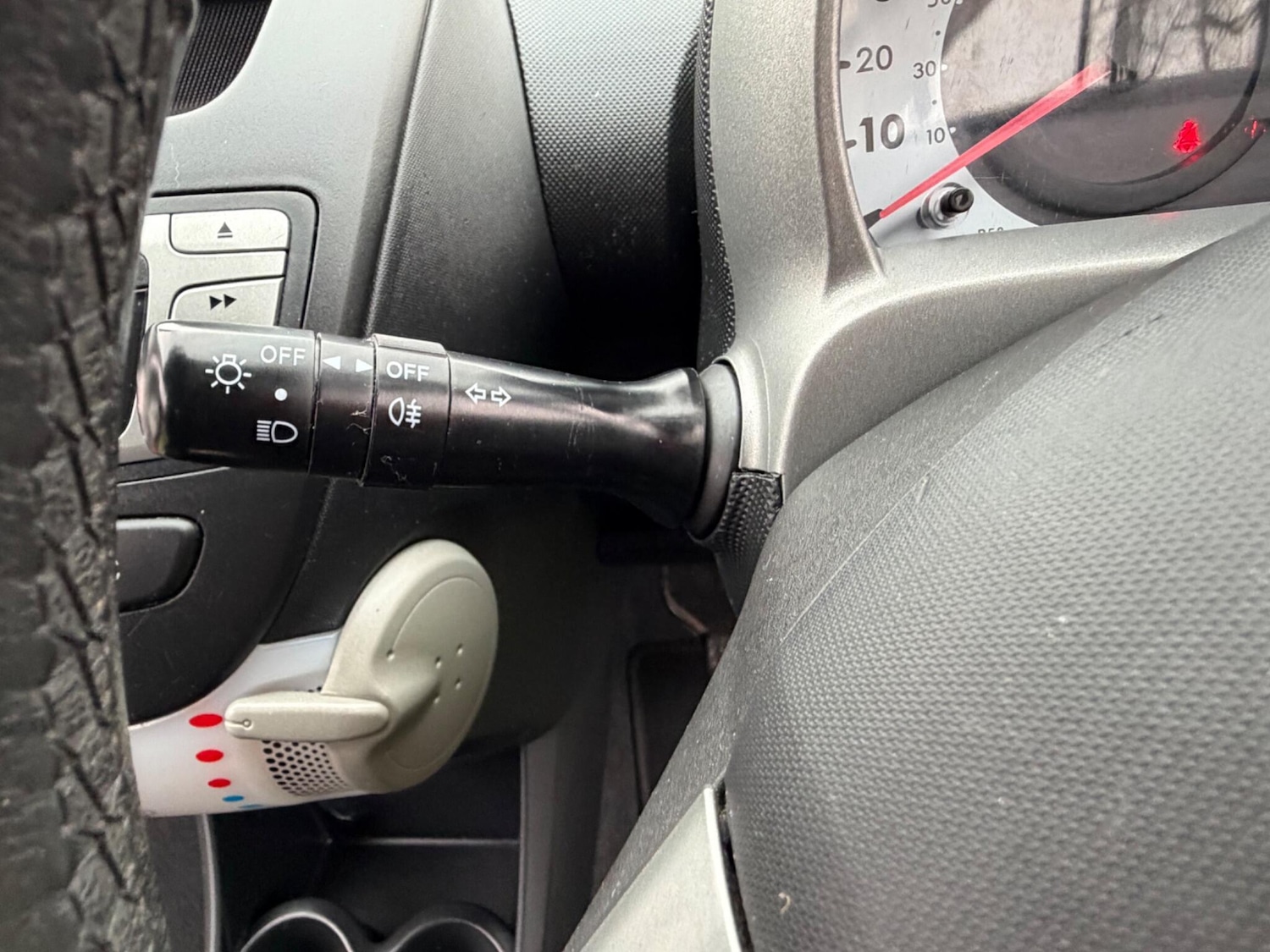 Used Peugeot 107 2013 for sale - 77783371: Photo 21