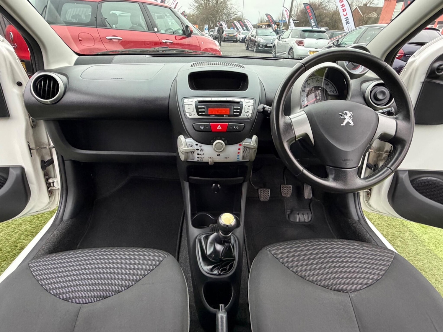 Used Peugeot 107 2013 for sale - 77783371: Photo 31