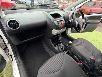 Used Peugeot 107 2013 for sale - 77783371: Photo