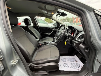 Used Vauxhall Astra 2013 for sale - 75635096: Photo