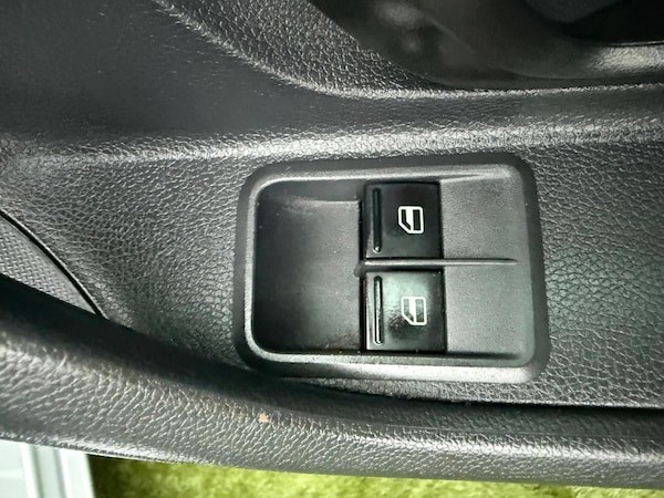 Used Skoda Fabia 2014 for sale - 76284224: Photo 33