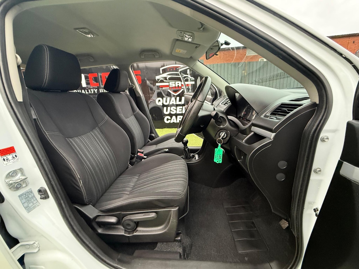 Used Suzuki Swift 2016 for sale - 76886991: Photo 28