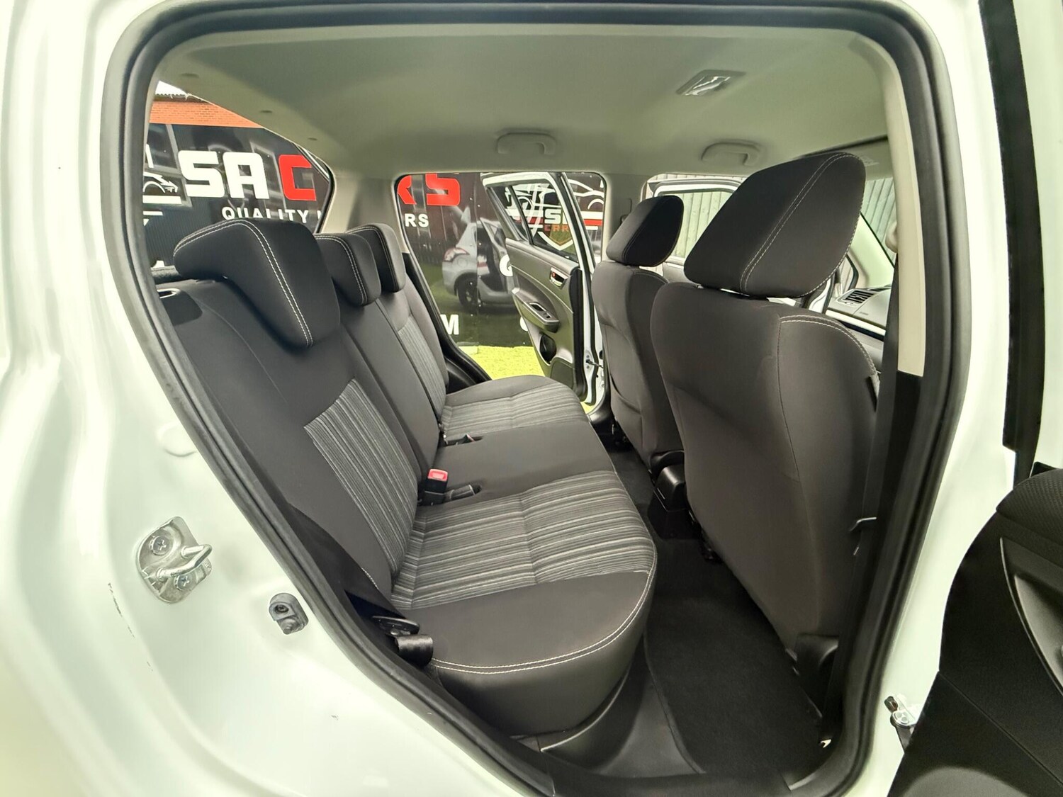 Used Suzuki Swift 2016 for sale - 76886991: Photo 33