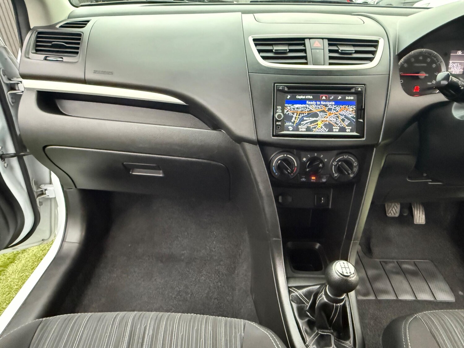 Used Suzuki Swift 2016 for sale - 76886991: Photo 39