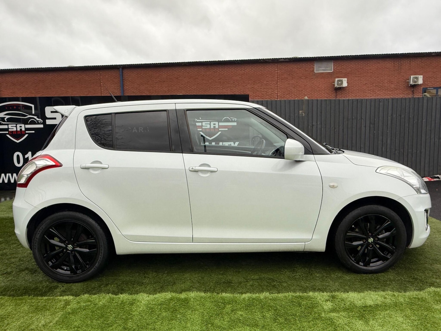 Used Suzuki Swift 2016 for sale - 76886991: Photo 7