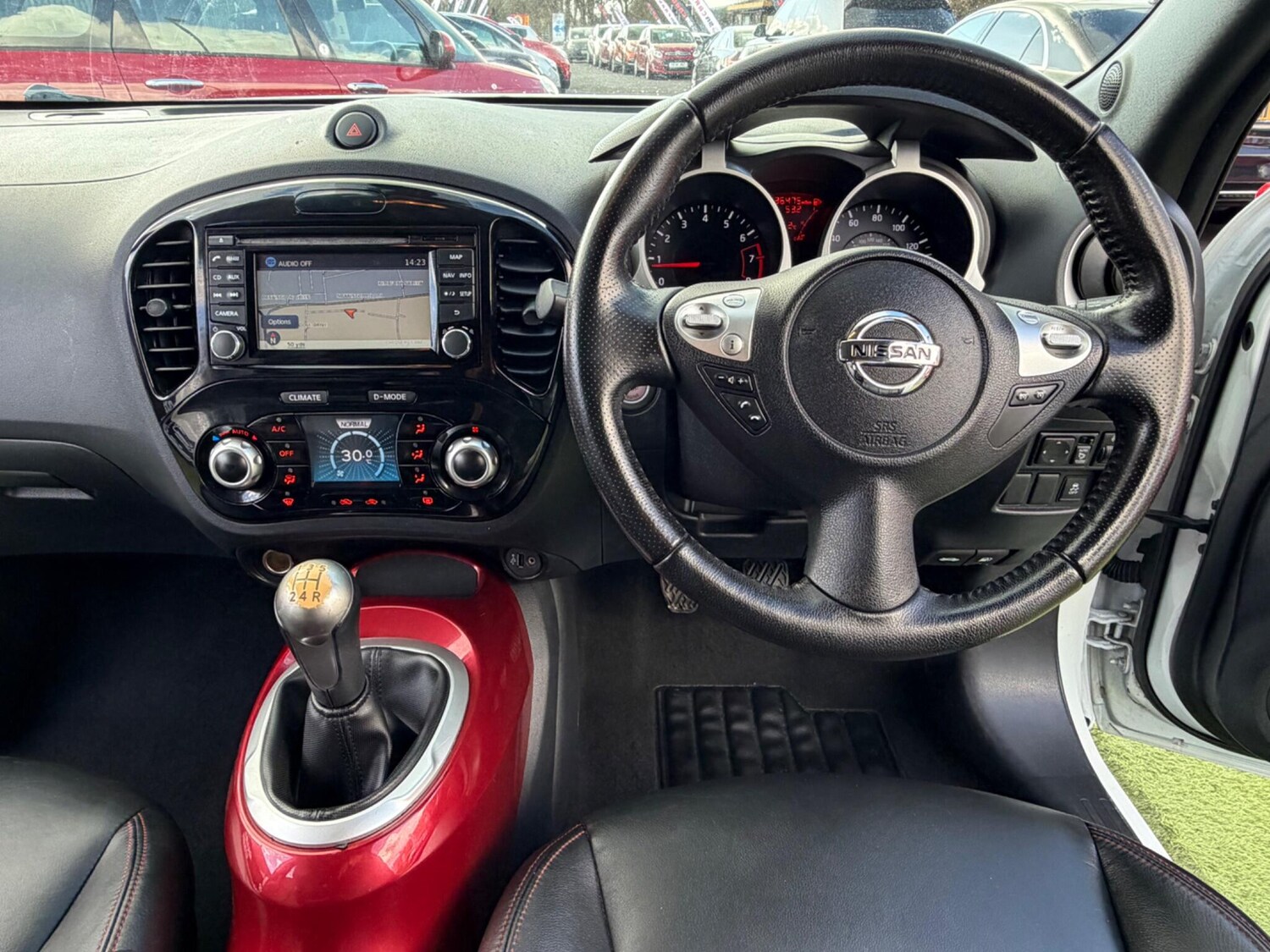 Used Nissan Juke 2013 for sale - 77892082: Photo 43