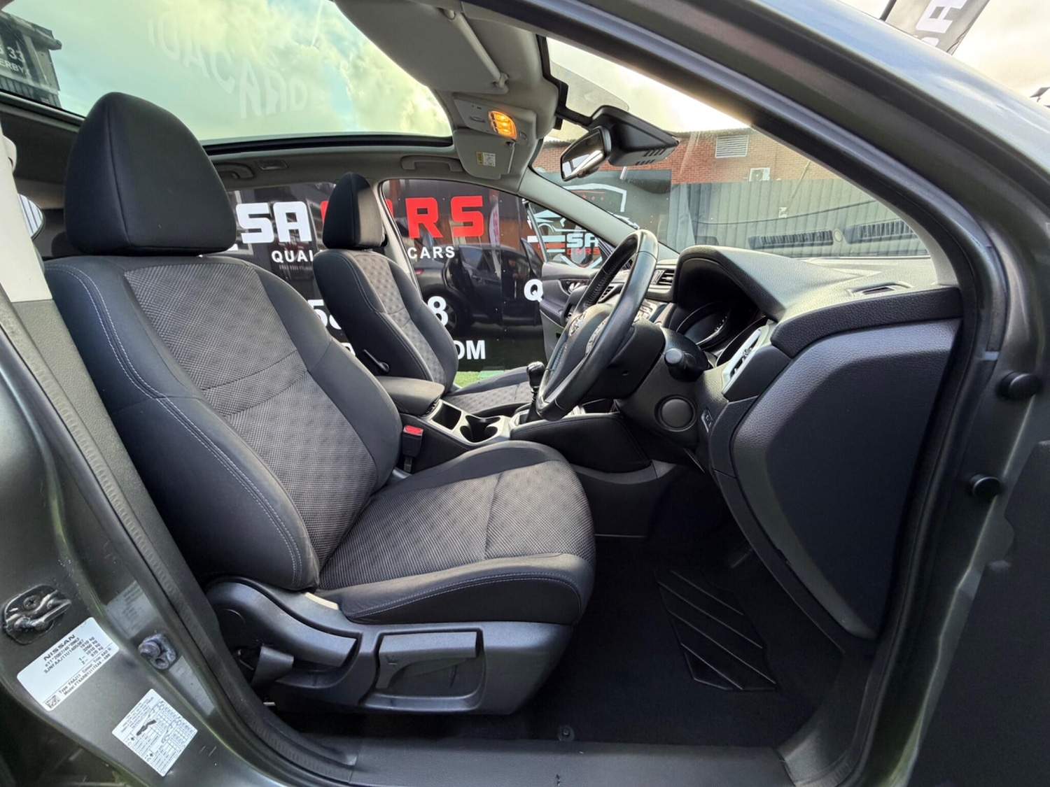 Used Nissan Qashqai 2015 for sale - 77395962: Photo 29