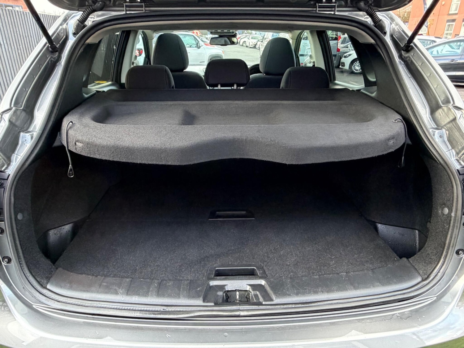 Used Nissan Qashqai 2015 for sale - 77395962: Photo 43