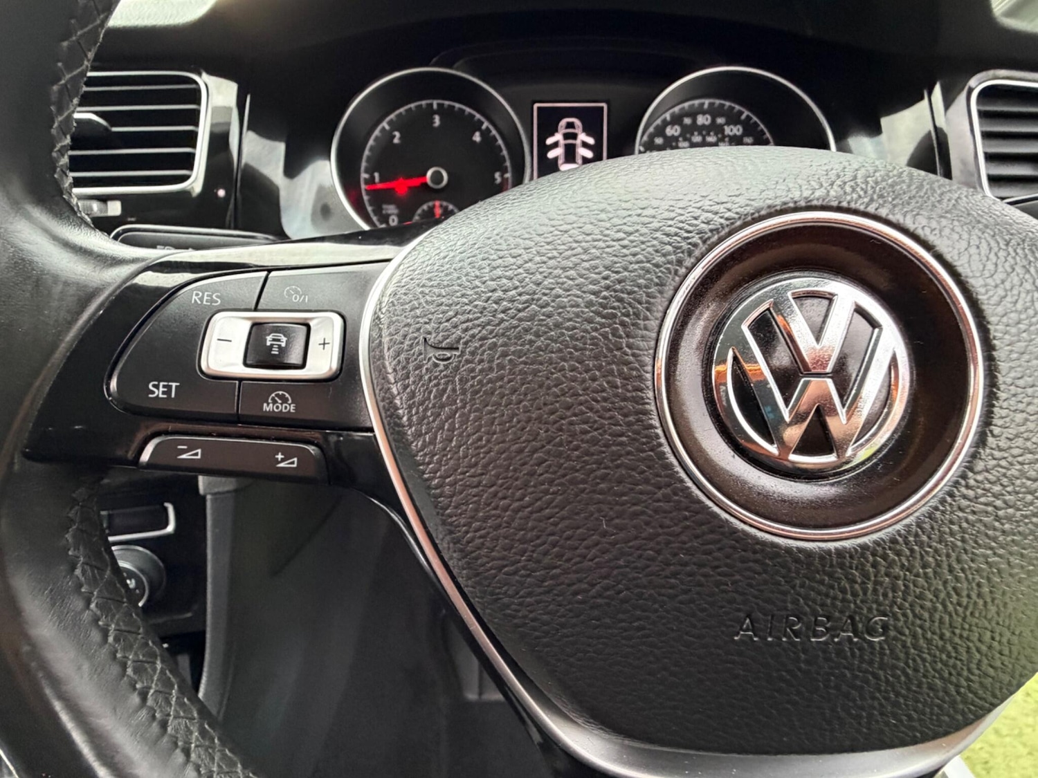 Used Volkswagen Golf 2013 for sale - 78086209: Photo 21