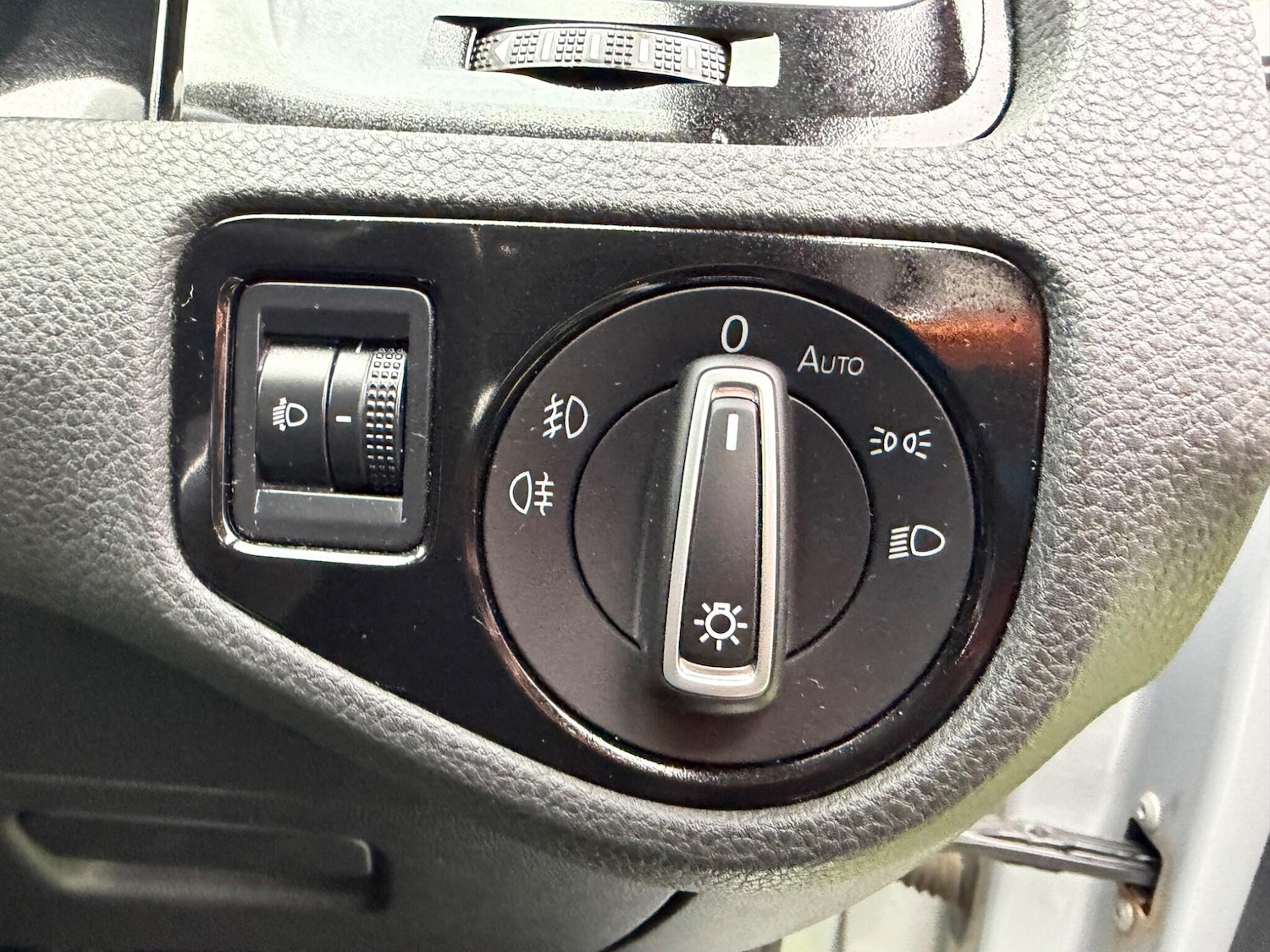 Used Volkswagen Golf 2013 for sale - 78086209: Photo 25