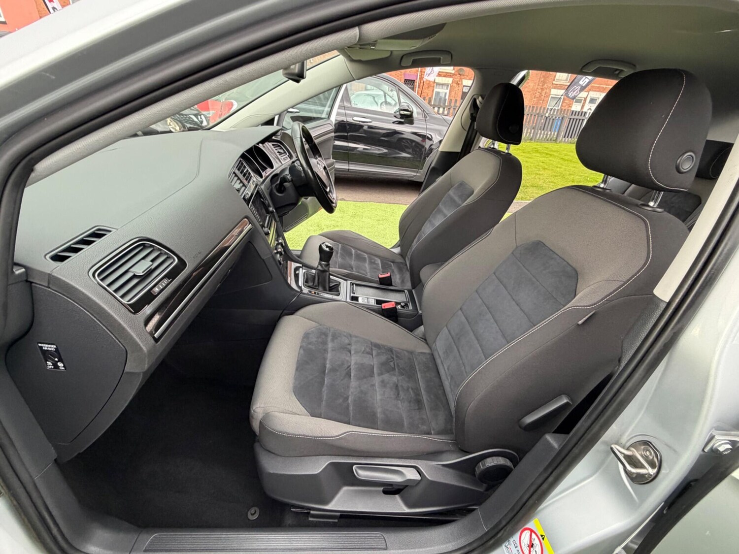 Used Volkswagen Golf 2013 for sale - 78086209: Photo 31