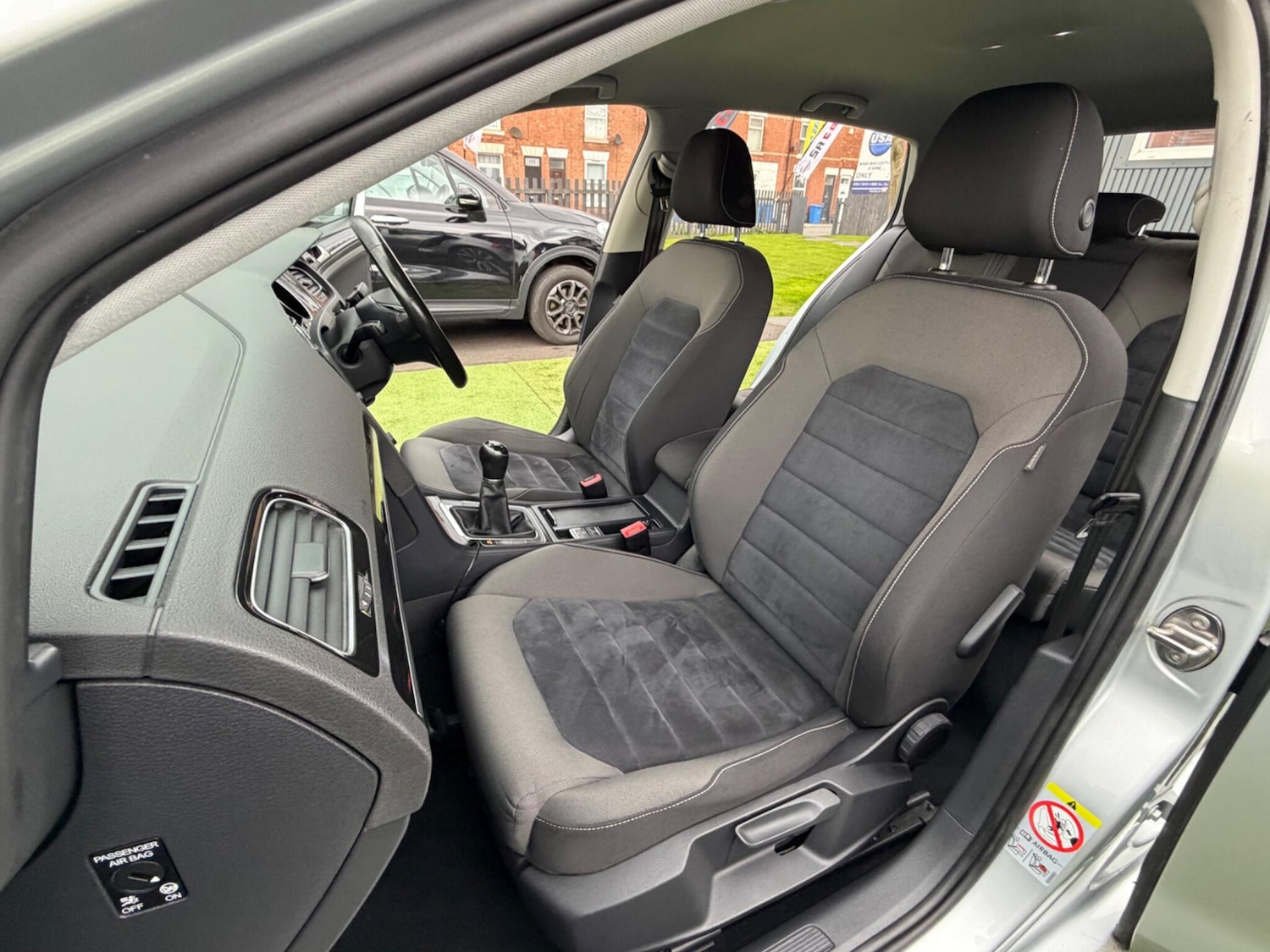 Used Volkswagen Golf 2013 for sale - 78086209: Photo 33