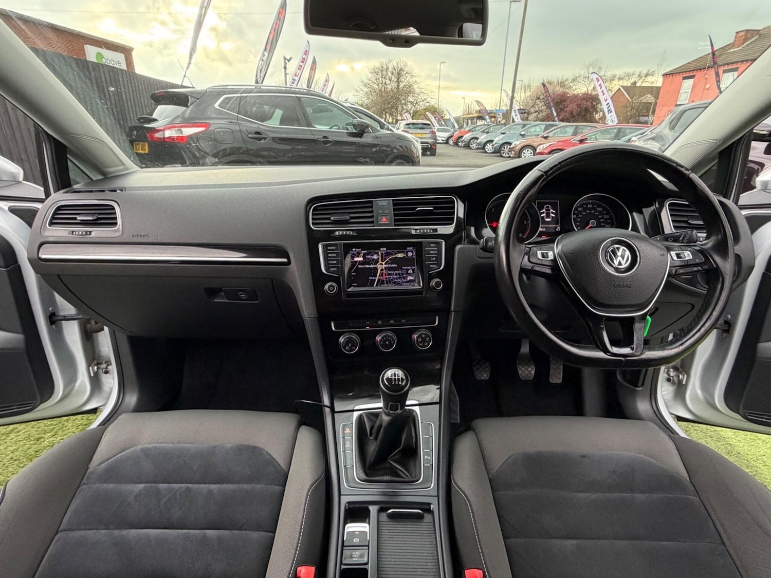 Used Volkswagen Golf 2013 for sale - 78086209: Photo 39