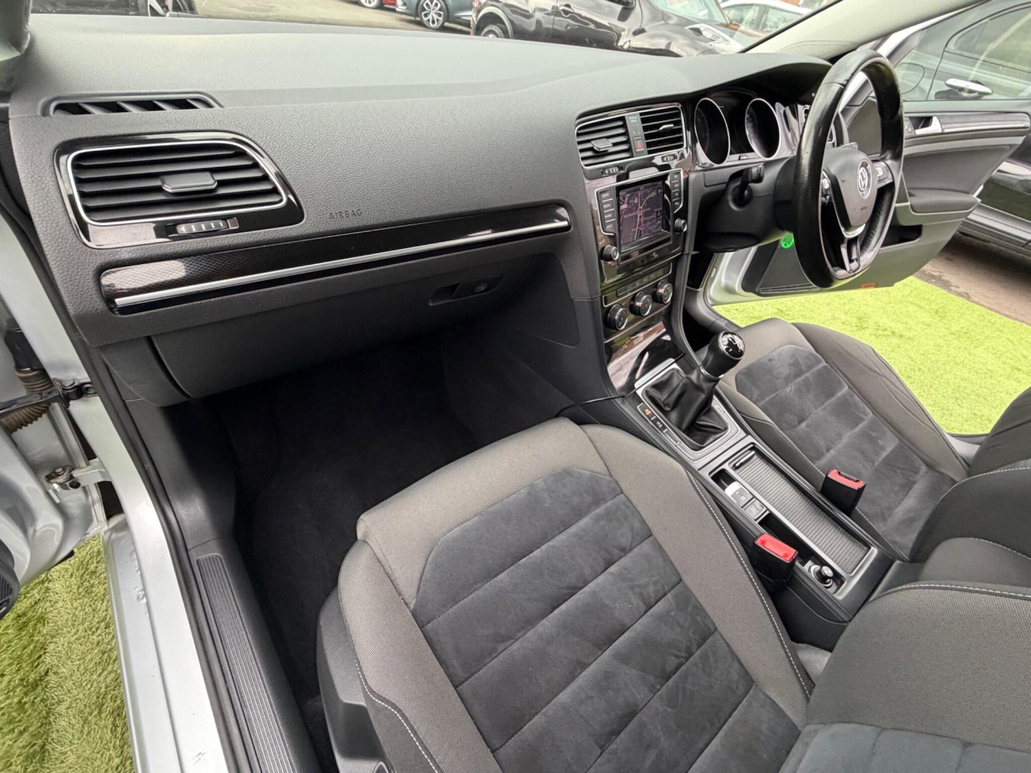 Used Volkswagen Golf 2013 for sale - 78086209: Photo 43