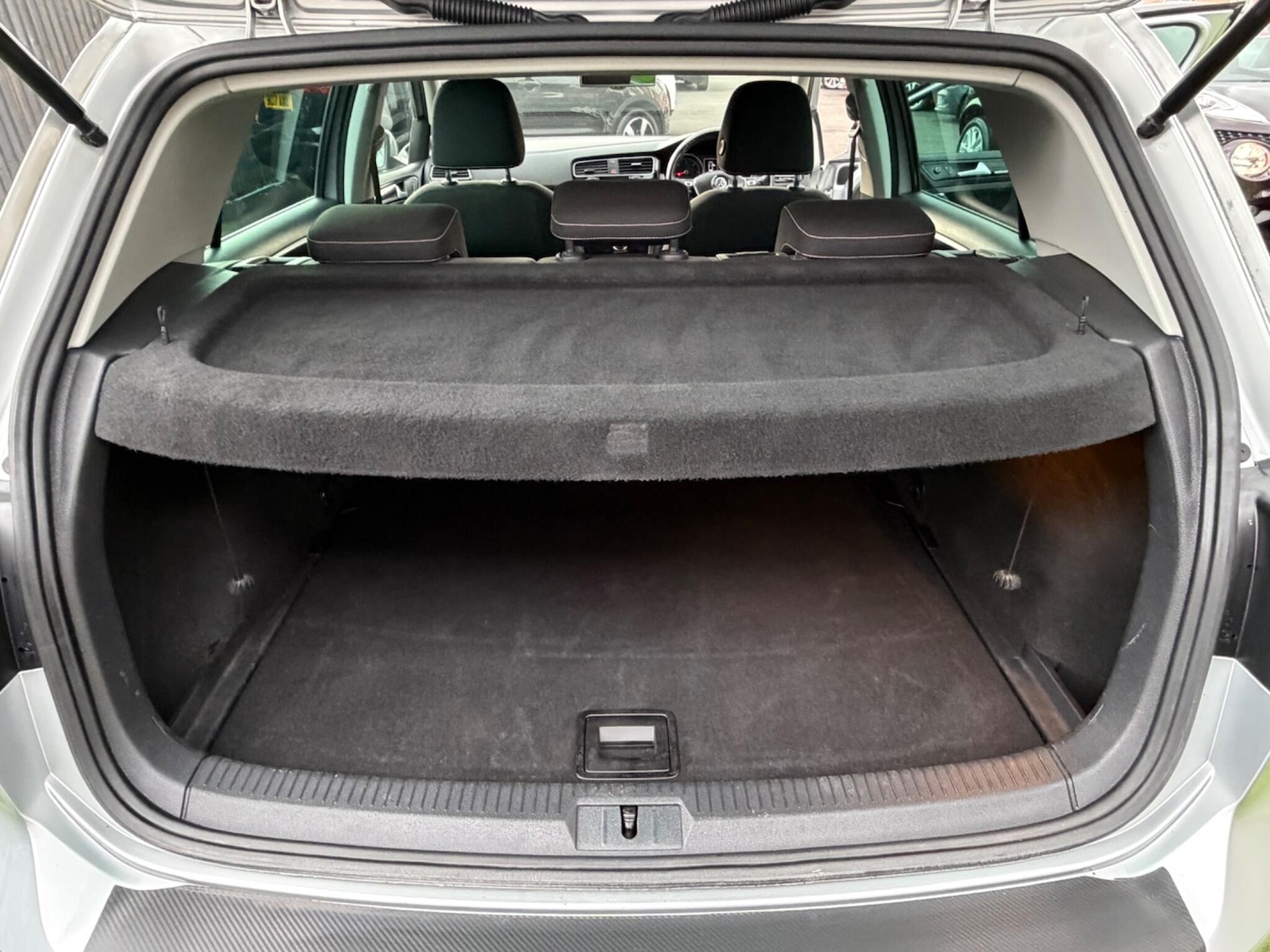 Used Volkswagen Golf 2013 for sale - 78086209: Photo 45