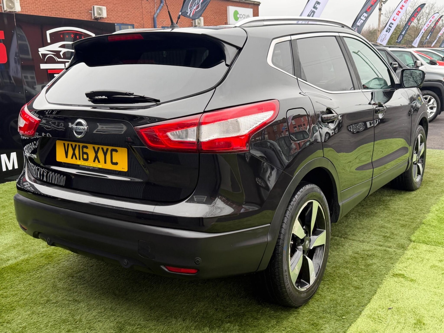 Used Nissan Qashqai for sale - 77330394: Photo 15