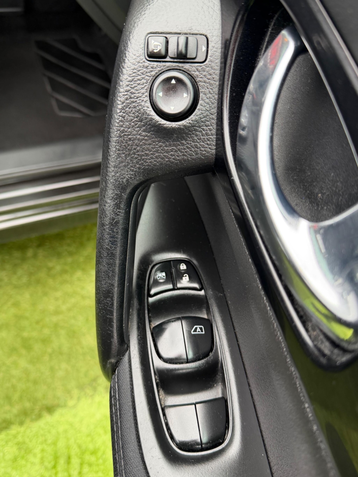 Used Nissan Qashqai for sale - 77330394: Photo 29