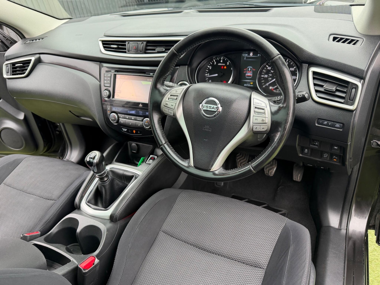 Used Nissan Qashqai for sale - 77330394: Photo 3