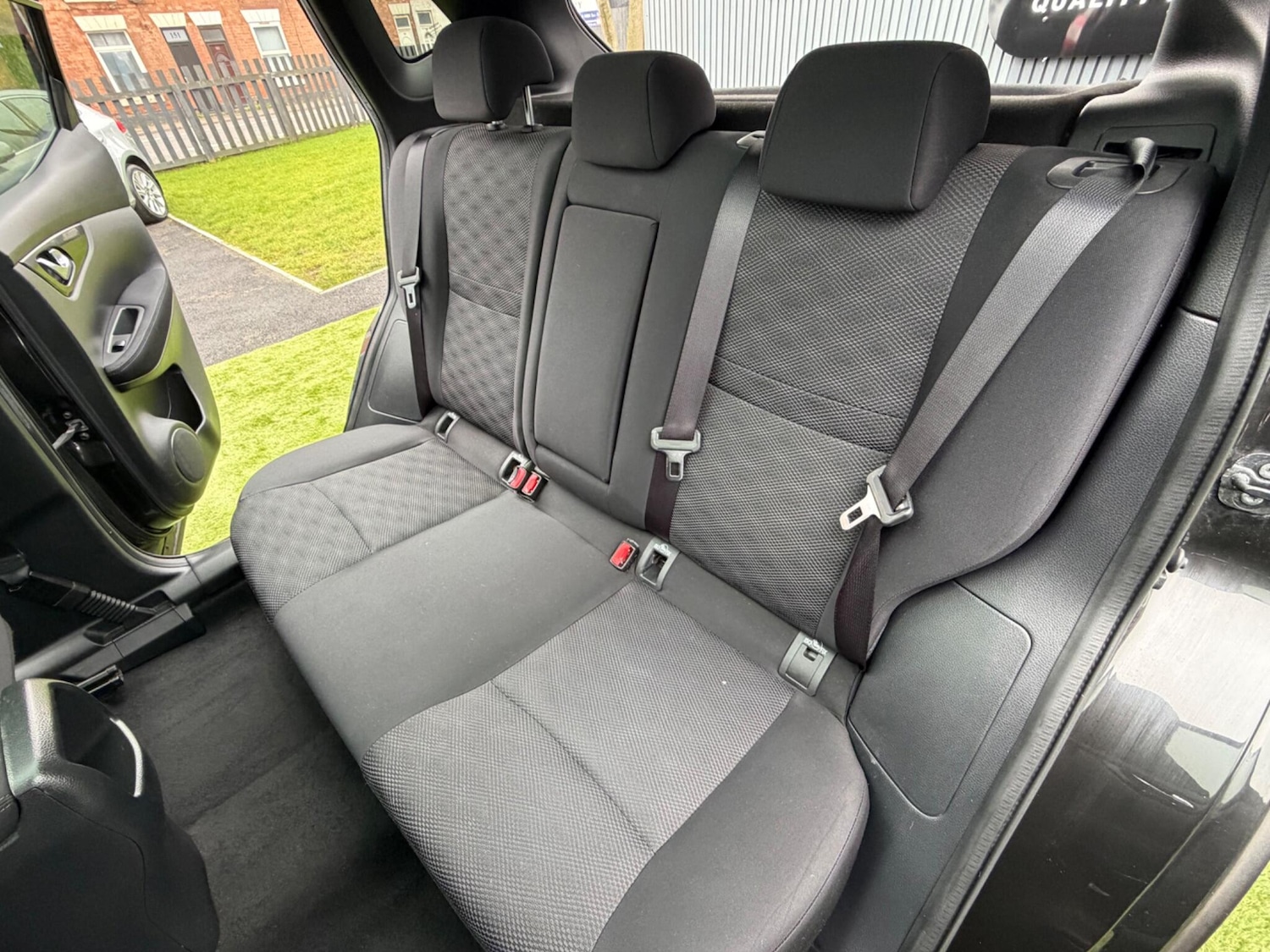 Used Nissan Qashqai for sale - 77330394: Photo 39