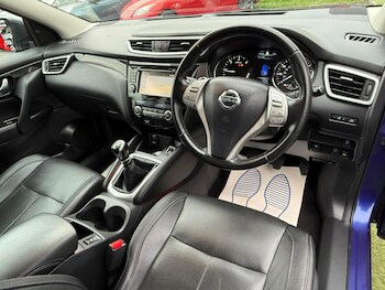 Used Nissan Qashqai 2015 for sale - 76251005: Photo