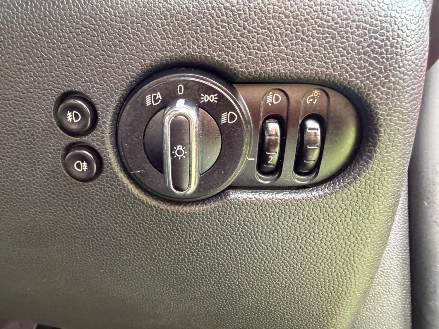 Used MINI Hatch 2015 for sale - 77993895: Photo 24