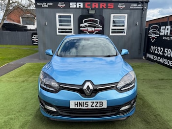 Used Renault Megane 2015 for sale - 78318448: Photo