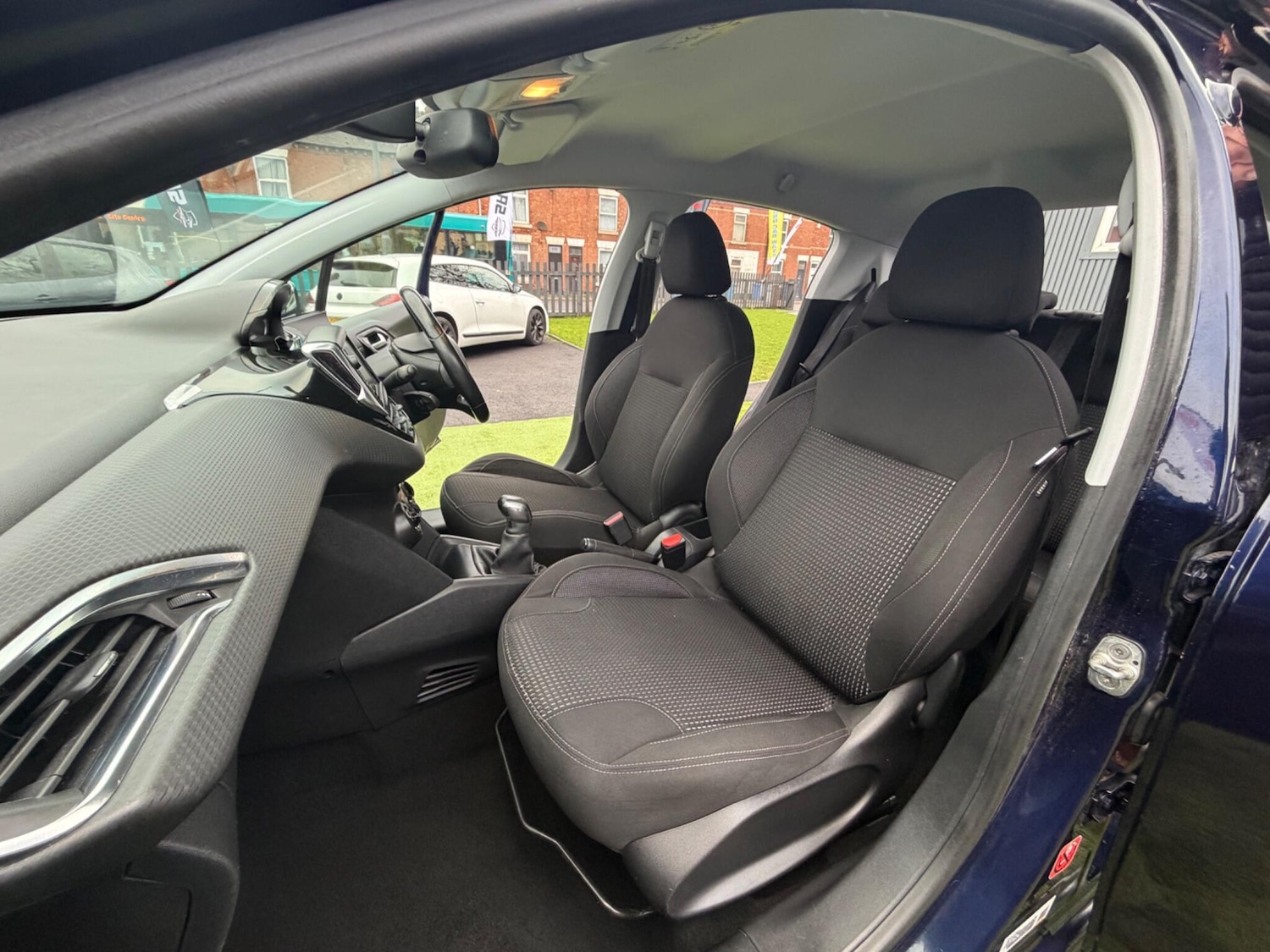 Used Peugeot 208 2016 for sale - 77202506: Photo 34