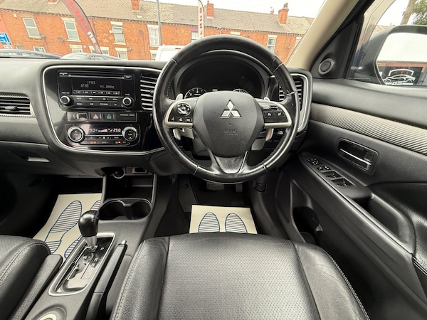 Used Mitsubishi Outlander 2015 for sale - 76251008: Photo 35