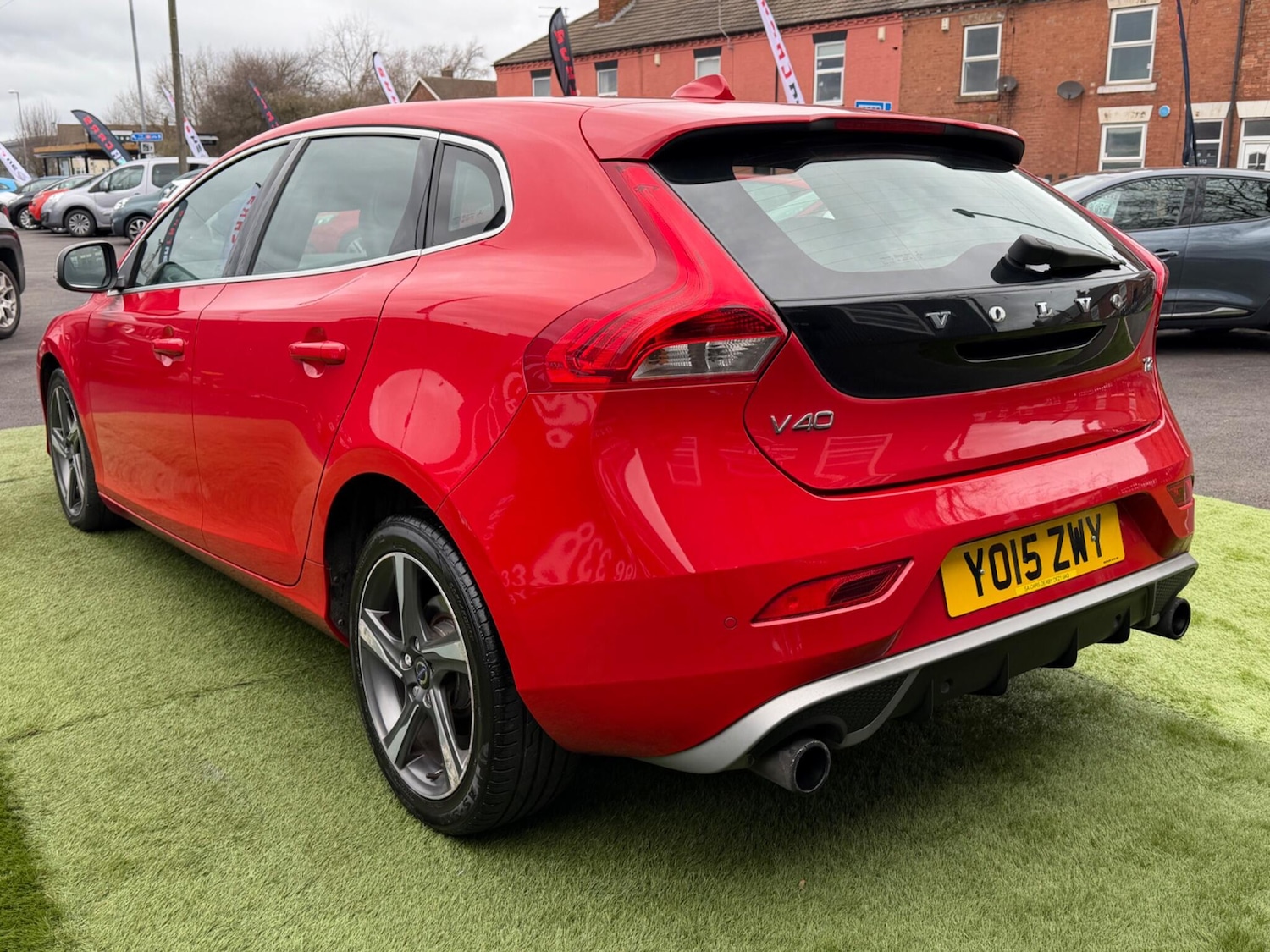 Used Volvo V40 2015 for sale - 77598158: Photo 15