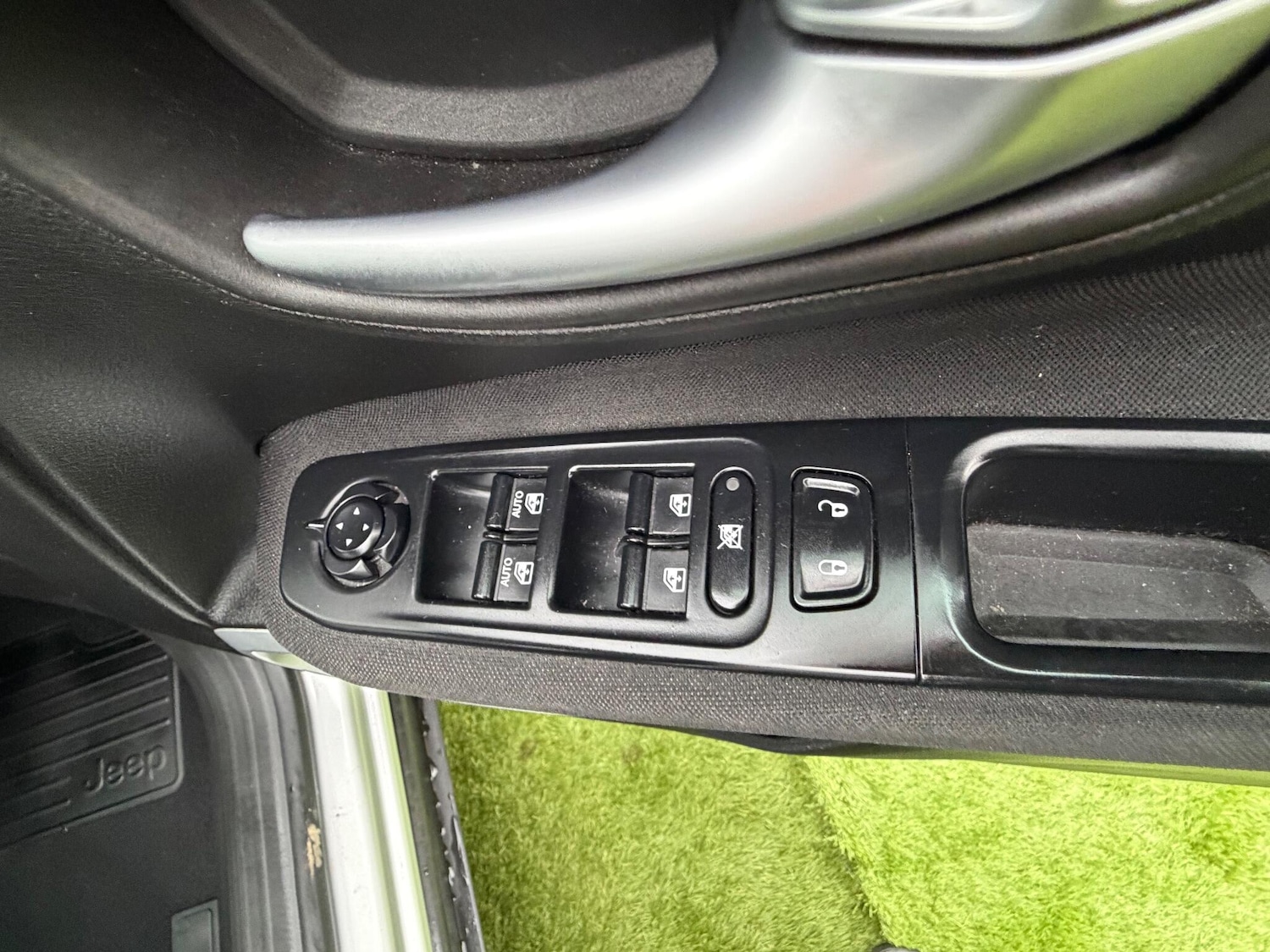 Used Jeep Renegade 2017 for sale - 77175817: Photo 25