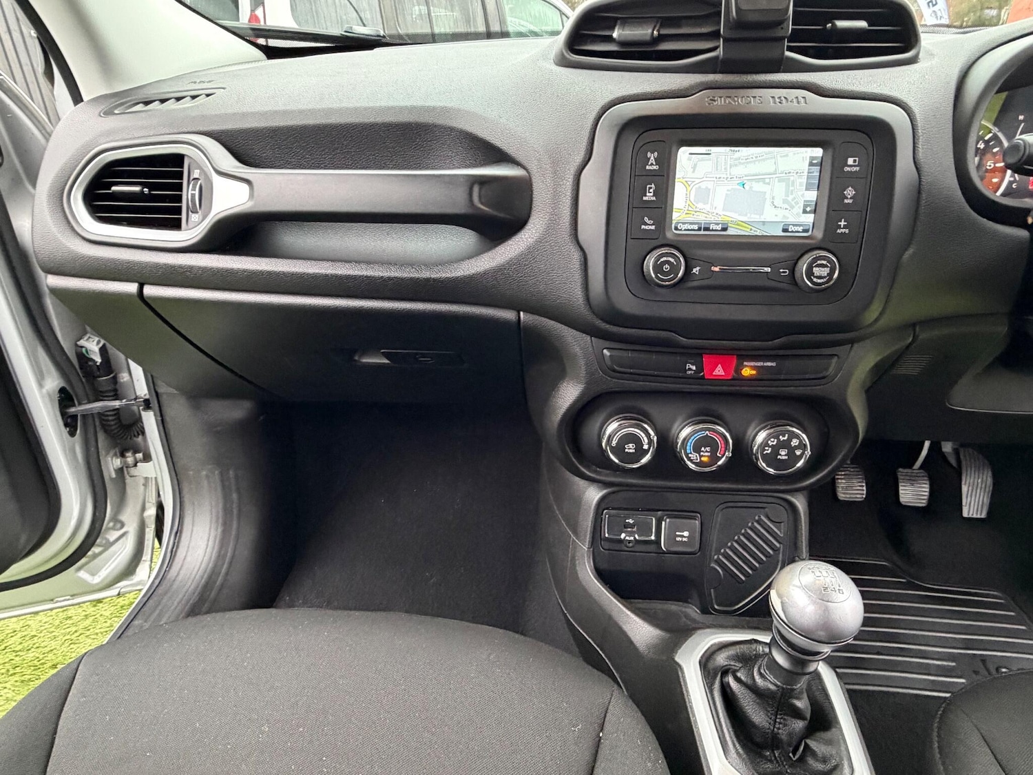 Used Jeep Renegade 2017 for sale - 77175817: Photo 38