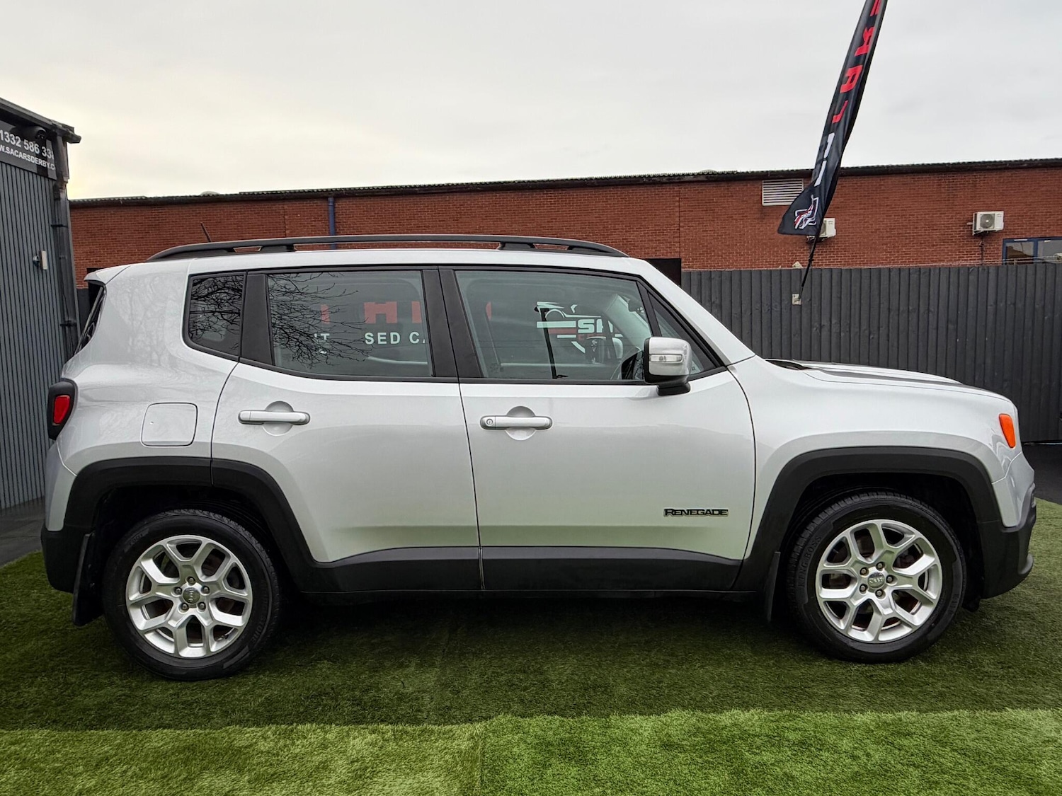 Used Jeep Renegade 2017 for sale - 77175817: Photo 7