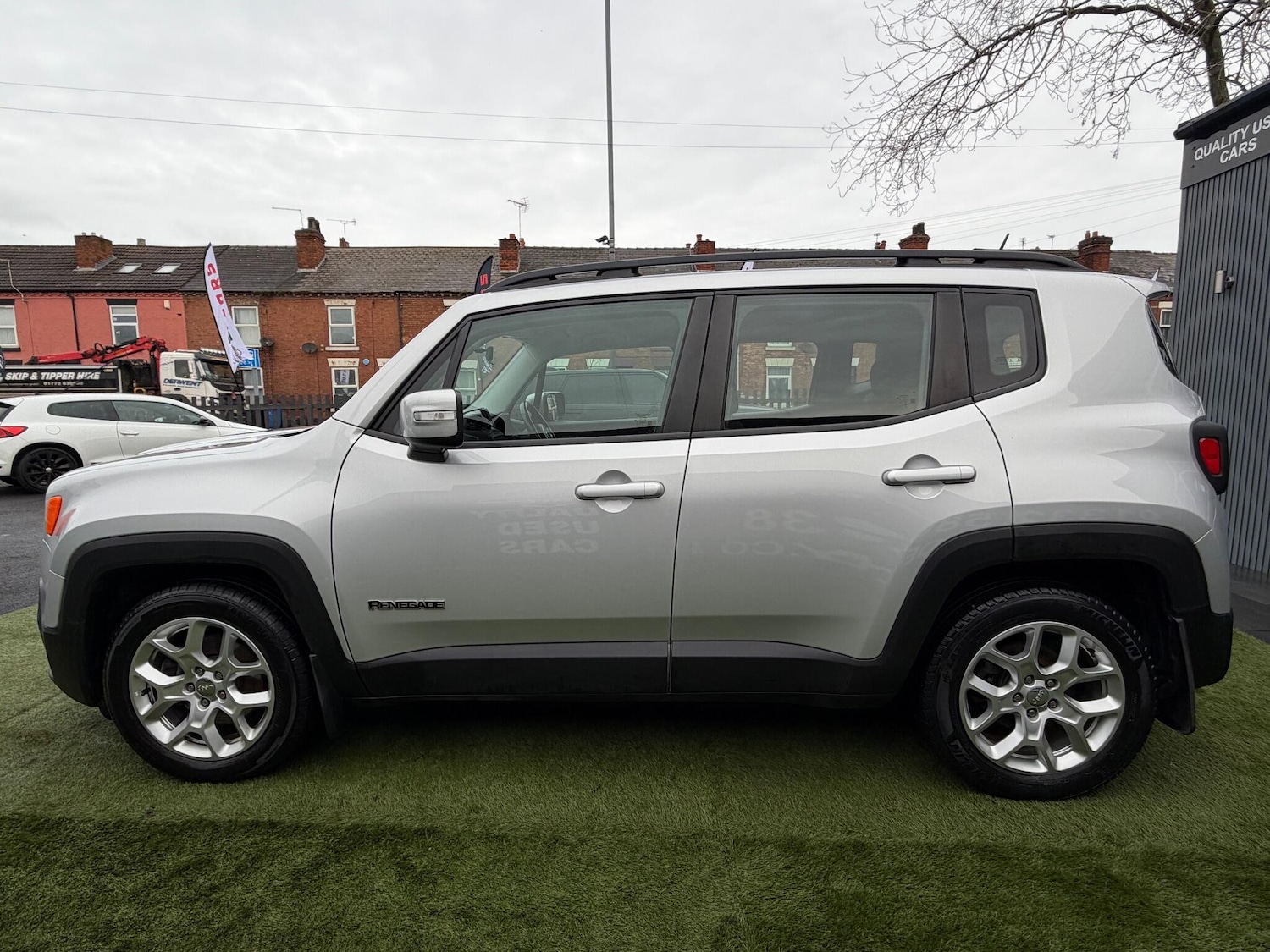 Used Jeep Renegade 2017 for sale - 77175817: Photo 8