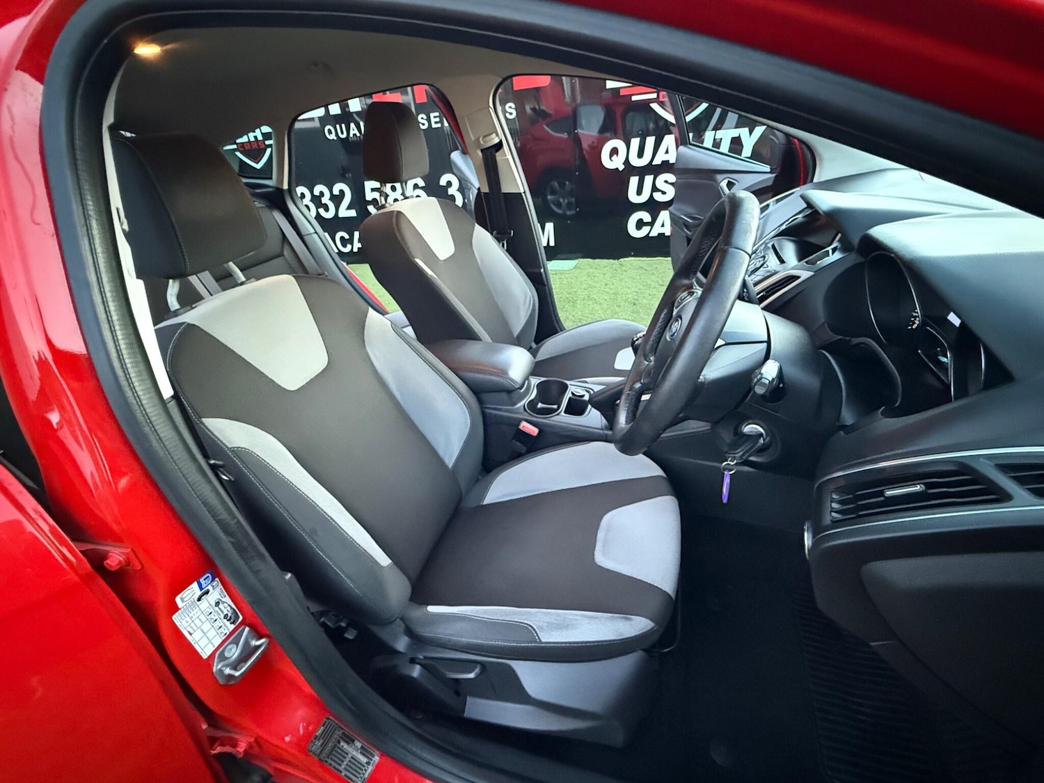 Used Ford Focus 2014 for sale - 76781419: Photo 29