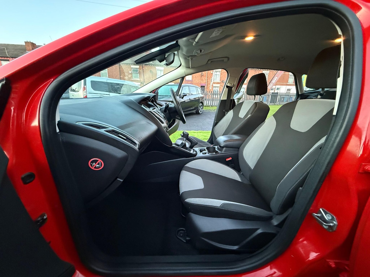 Used Ford Focus 2014 for sale - 76781419: Photo 30