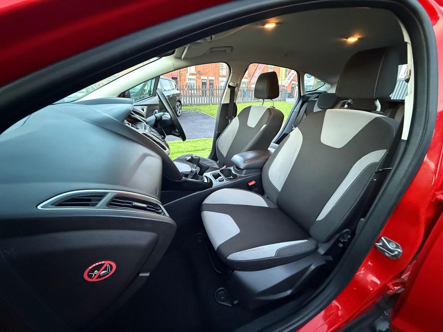 Used Ford Focus 2014 for sale - 76781419: Photo 32