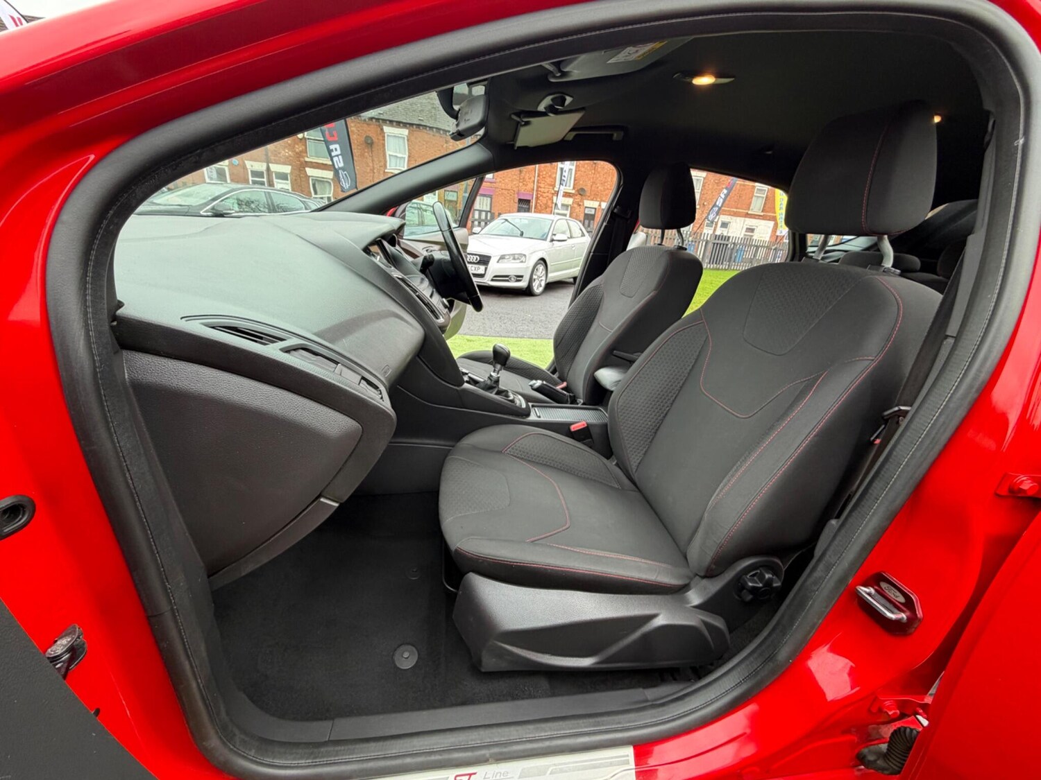 Used Ford Focus for sale - 77497320: Photo 31