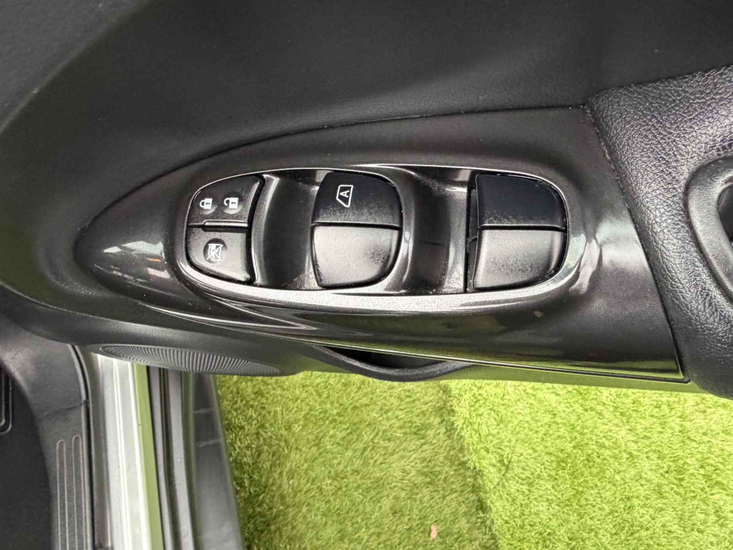 Used Nissan Juke 2016 for sale - 77331275: Photo 29