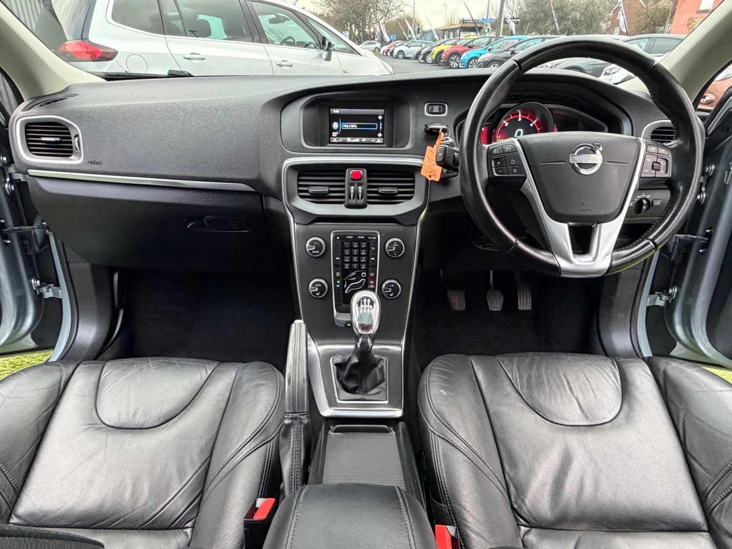 Used Volvo V40 for sale - 77268074: Photo 36